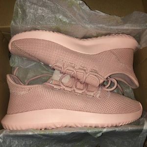 Adidas tubular shadow